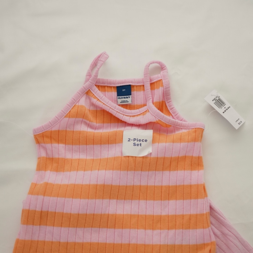 Matching set - Picture 3 of 3